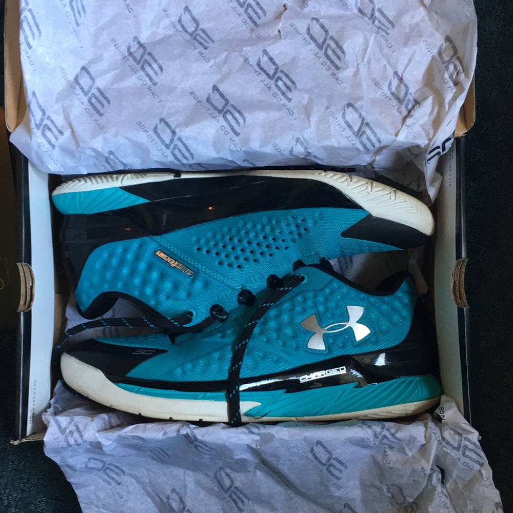Under Armour Curry Low 1